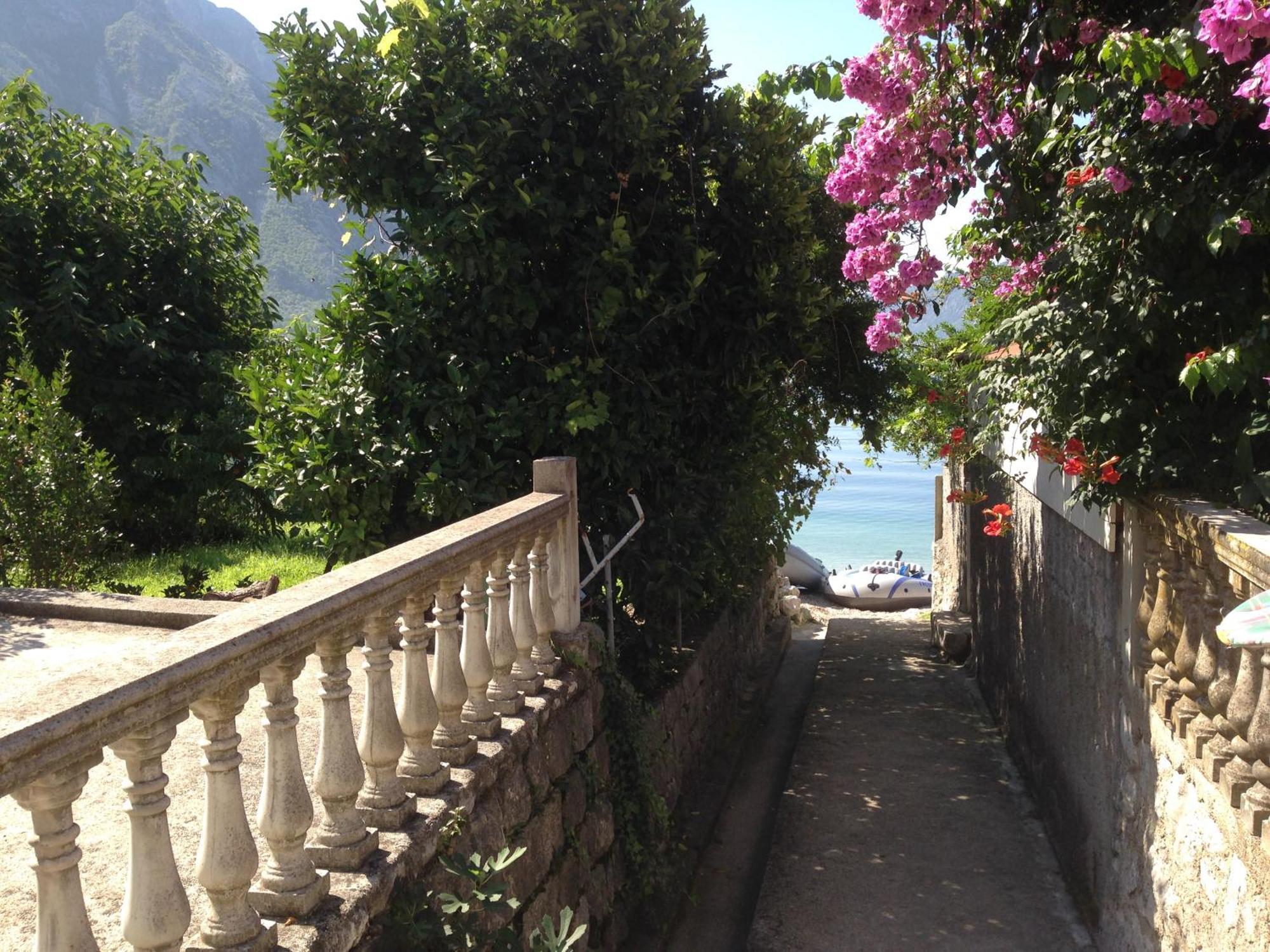 Holiday Home Amanda Hollick Kotor Ngoại thất bức ảnh
