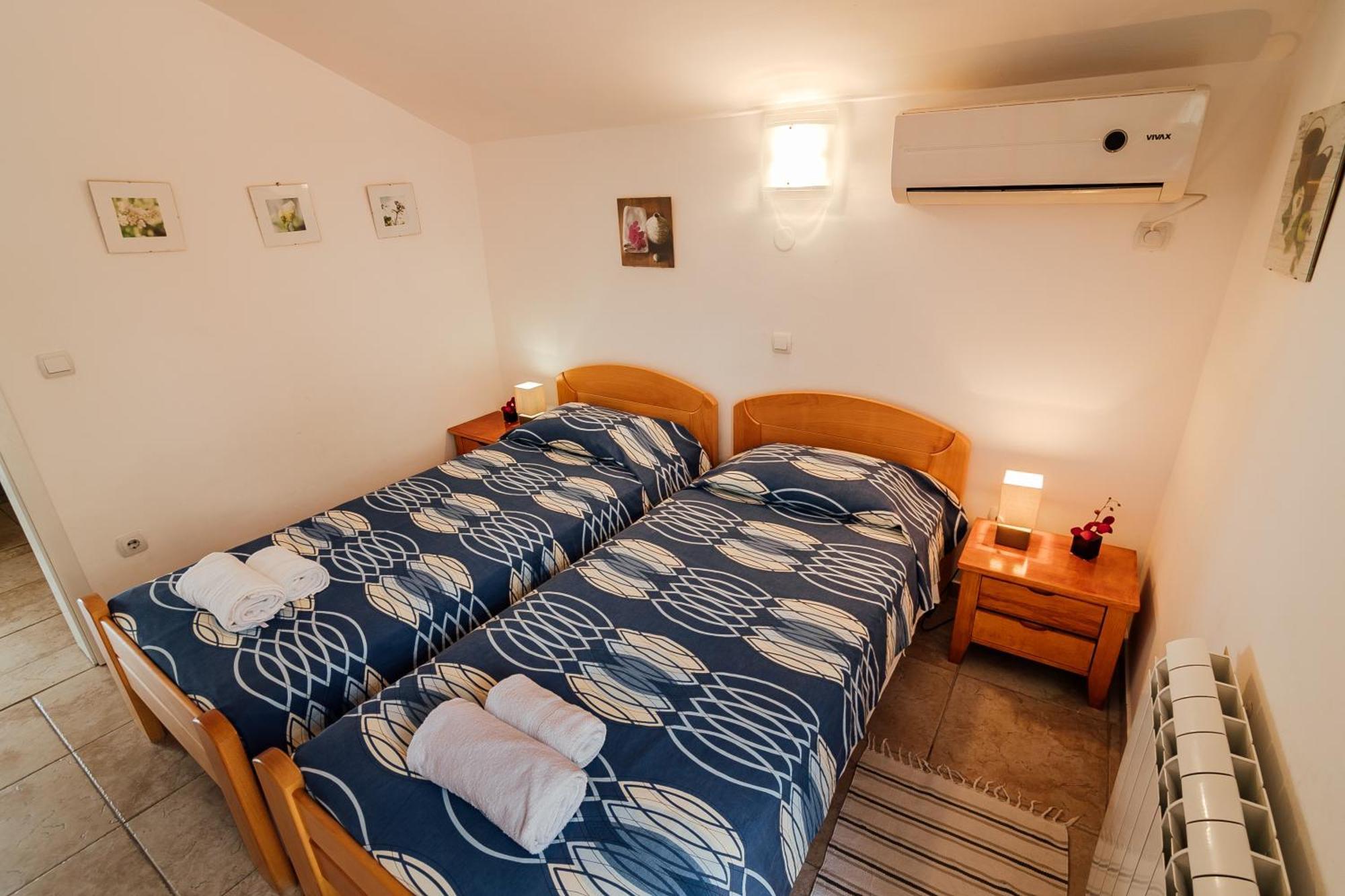 Holiday Home Amanda Hollick Kotor Ngoại thất bức ảnh