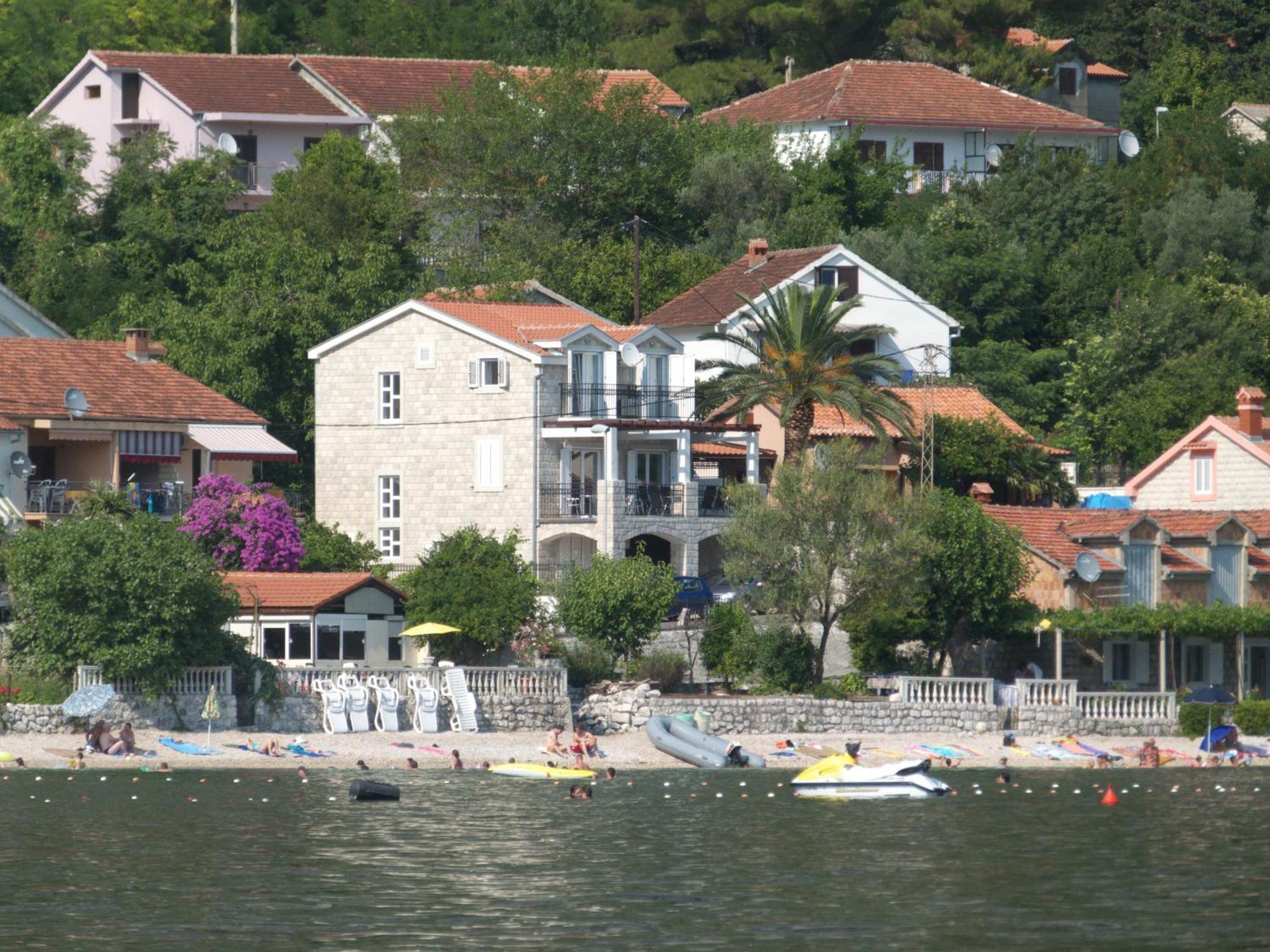 Holiday Home Amanda Hollick Kotor Ngoại thất bức ảnh