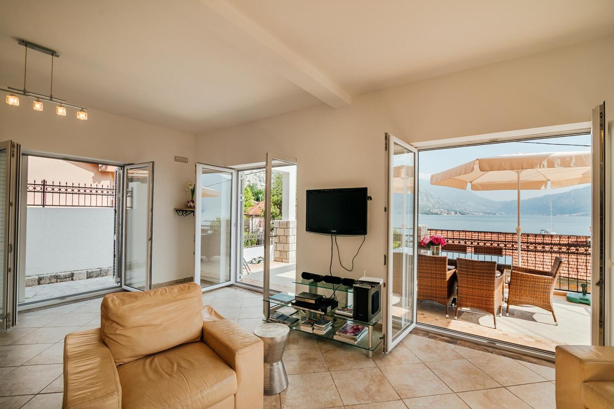 Holiday Home Amanda Hollick Kotor Ngoại thất bức ảnh